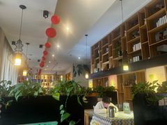 -咖啡人·融合餐厅(万达环宇店)