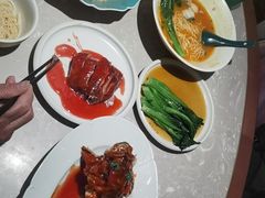 -松鹤面馆·古法焖肉面(观前店)