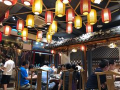 大堂-东来菜馆•手抓海鲜家常菜•海鲜锅贴(鸽子窝店)