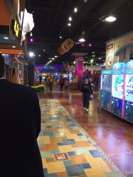 -卡通尼乐园·生日会(烟台永旺店)