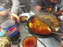 -鹿鸣山草本茶香火锅(园西路店)
