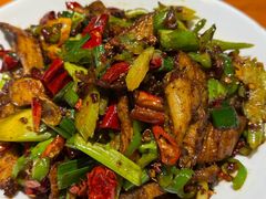 -柴窝堡22号辣子鸡·传承新疆菜