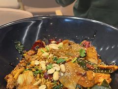 -醉人椒麻辣香锅(王府井喜悦店)