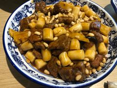 松子牛肉炒年糕-兔爸私家小厨(新北万达店)