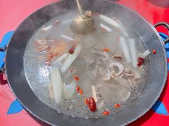 烫皮羊肉-巴陵亿口香·招牌卤虾(天马店)