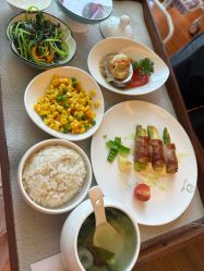 -馨月汇·一悦馨香月子中心(前滩店)