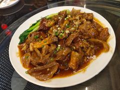 海参炖猪蹄-人民公社铁锅炖·东北菜(卫国道店)