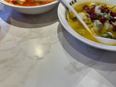 -渝是乎川渝小炒(新世界百货望京店)
