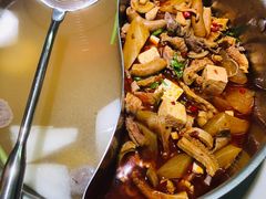 -左庭右院鲜牛肉火锅(浦江欢乐颂店)