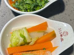 伏羊带骨肉-313羊庄铁锅烀羊肉·烤全羊·烧烤龙虾·团建聚餐(永德路店)