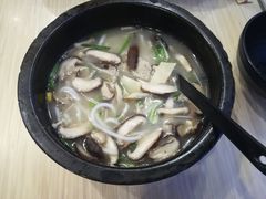 -蒙自源米线大王(信利城市广场店)