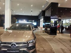 -奔驰上海利星(七宝店)