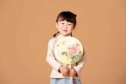 -格林童趣专业儿童摄影(公益西桥店)