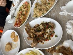 -红月湾海鲜饭店•沙滩海景(双月湾店)