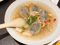 荠菜鲜笋馄饨-蝴蝶里·粤菜·点心(龙湖天街&滨江店)