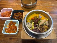 -百年石锅饭(阿里郎美食街店)
