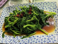 -天天向上素食餐厅(五台山店)
