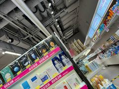 -唯品会(北京国瑞城店)