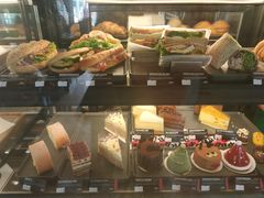 -星巴克(杭州银泰城西一店)