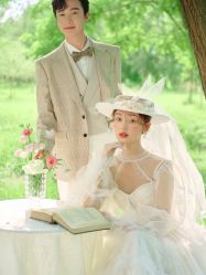 -拾年·定制婚纱摄影