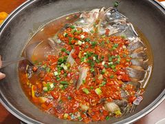 剁椒鱼头-俏湘厨•地道湘菜(北洼路店)