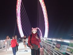 -南京眼步行桥