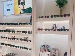 -J-Optical佳视明眼镜·蔡司视觉(青岛金茂览秀城店)
