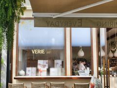 -VERIE BAKEHOUSE