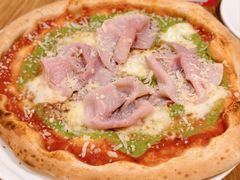 -城市大道红炉披萨烘焙坊