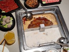 -海底捞火锅(关山保利店)
