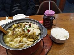 -周鱼小馆石锅酸菜鱼(活力汇店)