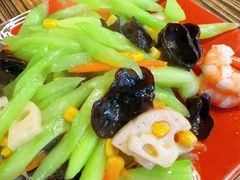 -花食间餐吧(远大购物中心群力店)