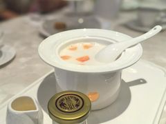 -燕庭·纯燕窝·甜品下午茶(南京西路店)