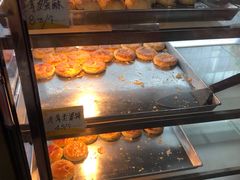 -香港元朗荣华月饼(十八甫路店)