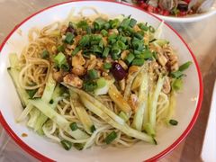 -江湖亮亮蒸虾大排档烤全羊清真(武汉总店)
