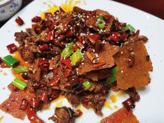 -巴渝川菜馆(建设路店)