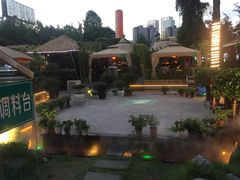 -二荆条·蜀鲜汇城市森林火锅