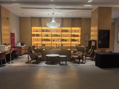 -上海浦东中心万枫酒店