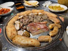 -炽城·烤肉名家(鸿达中央广场店)