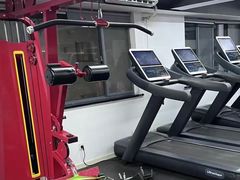-坚果健身24小时工作室(定西路店)