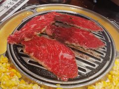 -青瓦炭韩潮烤肉(花园道店)