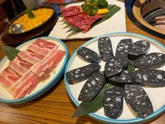 -炼火烤肉店
