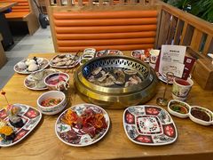 -汉江山料理级自助烤肉黑金冠(周口好吃城店)