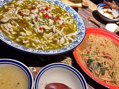 -泥糊破店小酒馆·团建聚餐(南京西路店)