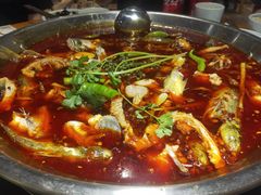 仔姜锅底-小饕荟雅安贡椒鱼鲜馆(广福桥店)