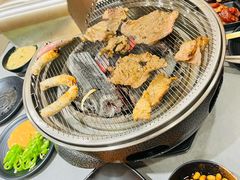 -啊美丽炭火烤肉(滑翔一店)
