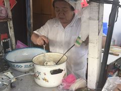 -阿婆油墩子(五里桥路188弄小区店)