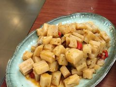 麻辣莲藕-鱼鼎香烤鱼火锅(华发商都店)
