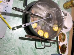 -浪里寻·臻牛养生牛肉火锅(方圆荟店)