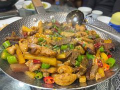 -老唐三下锅 ·张家界地标美食(溪布街店)